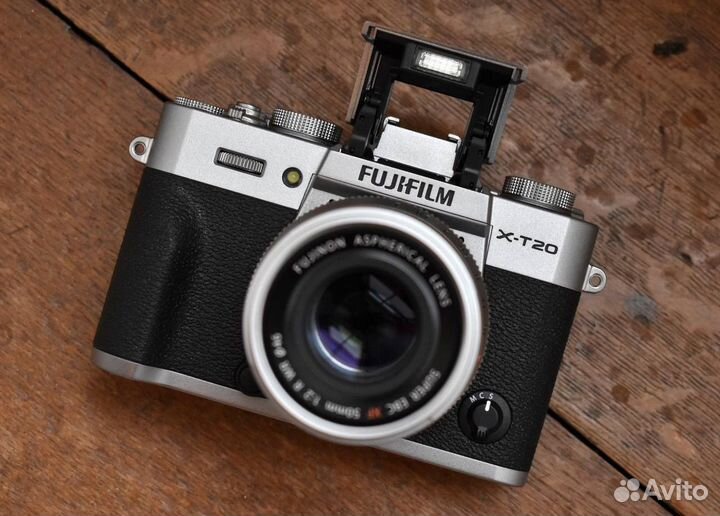 Камера со сменной оптикой FujiFilm X-T20 Body
