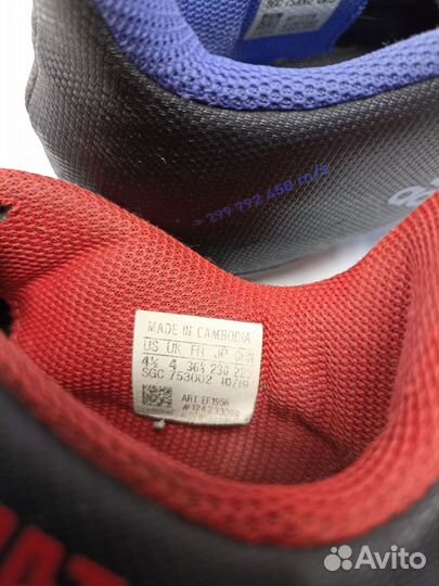 Футбольные бутсы adidas 37 размер