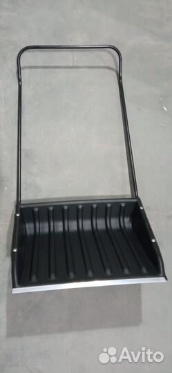 Скребок №2 широкий с металл. ручкой и ал. резцом