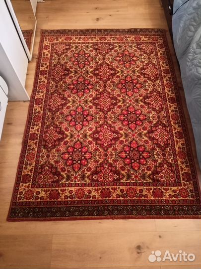 Ковер шерстяной