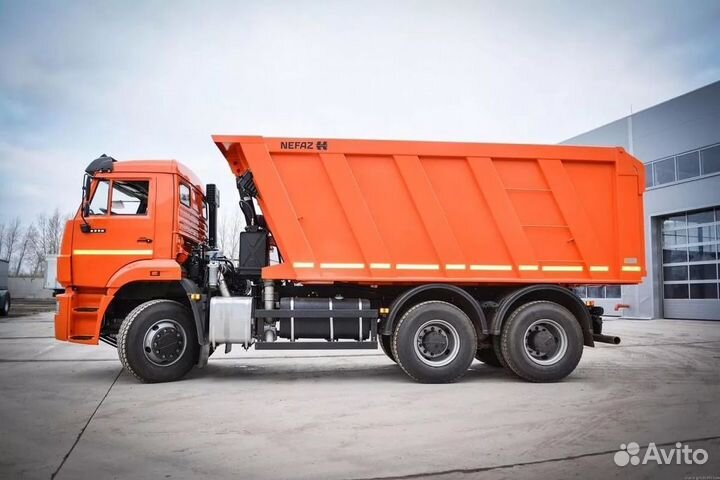 Требуется водитель на самосвал