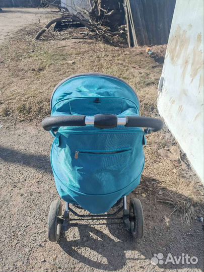 Прогулочная коляска(всесезонная)