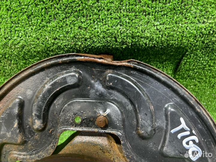 Кулак поворотный передний правый Chery Tiggo 2