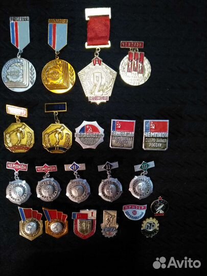 Значки спортивной тематики