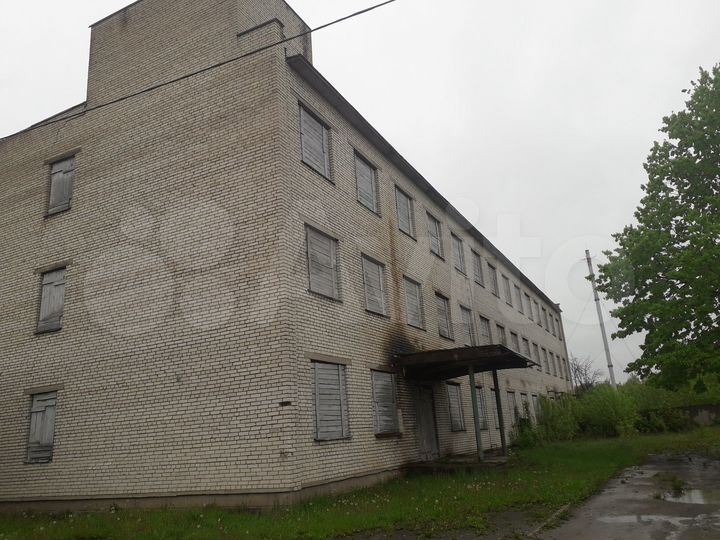 Склад, 1300 м²