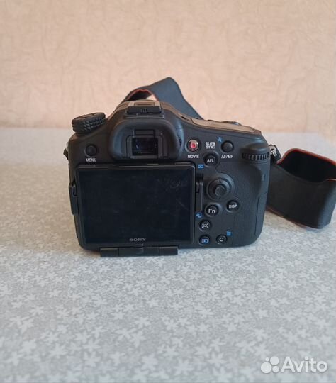 Зеркальный фотоаппарат sony а77