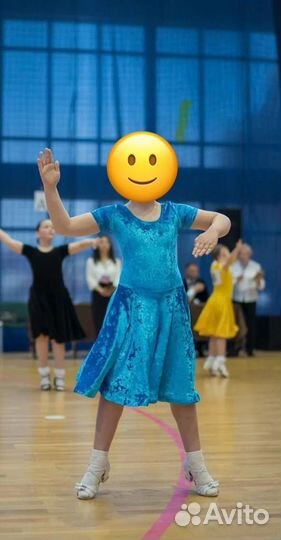 Платье для бальных танцев