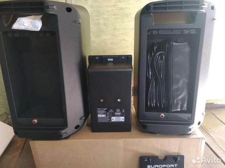 Звукоусилительный комплект Behringer eps500mp3