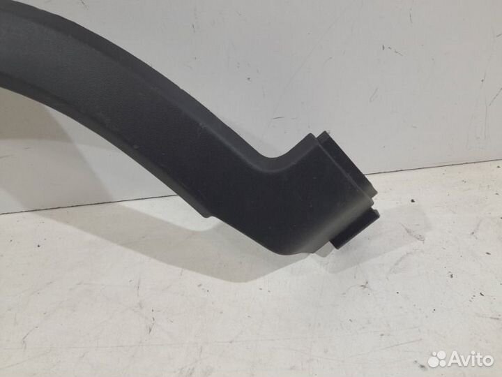Расширитель крыла передний правый LADA Kalina