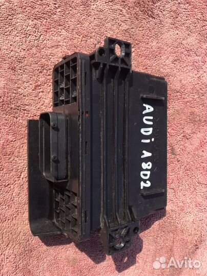 Блок управления бортовой сетью audi a8 d2 4.2