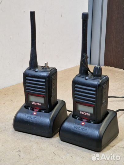 Рация Vector VT-44 Military Scout (пара)