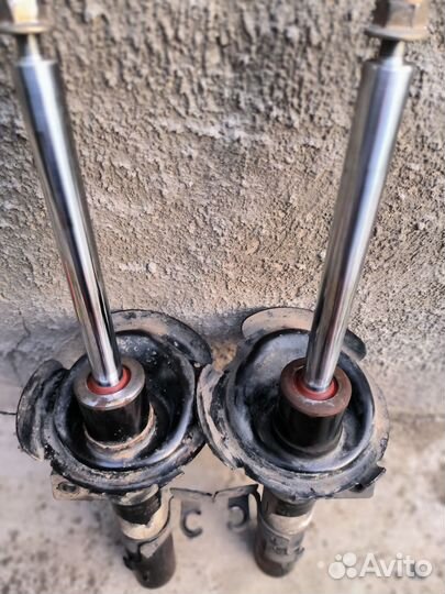 Передние амортизаторы ford focus 2