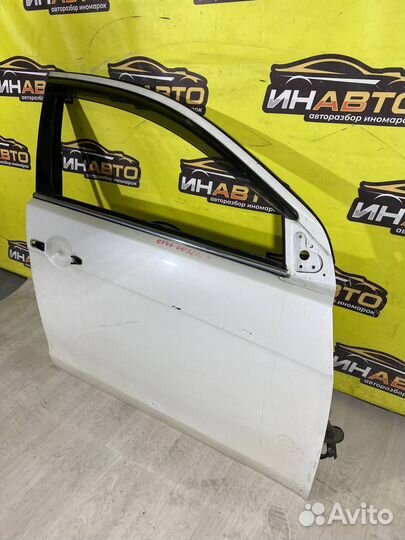 Передняя правая дверь Mitsubishi lancer 10