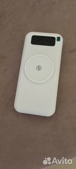 Продам пауэрбанк, беспроводное зарядное устр