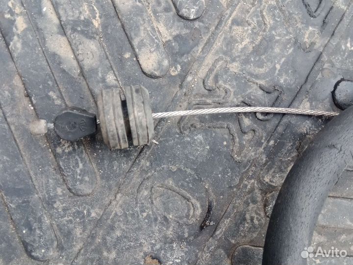 Тросик газа на Киа спектра