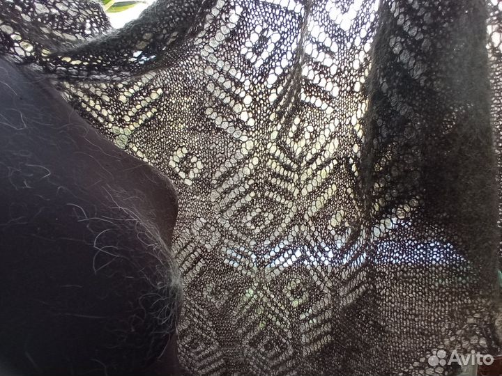 Косынка полушалок пуховая ручной вязки