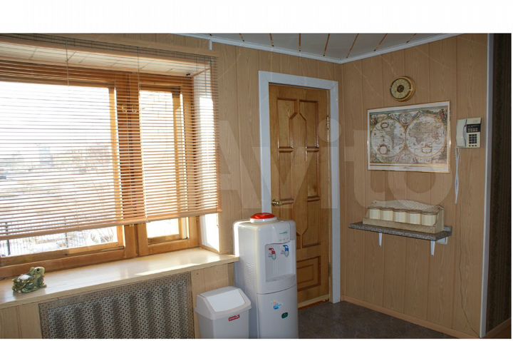 4-к. квартира, 173 м², 2/6 эт.