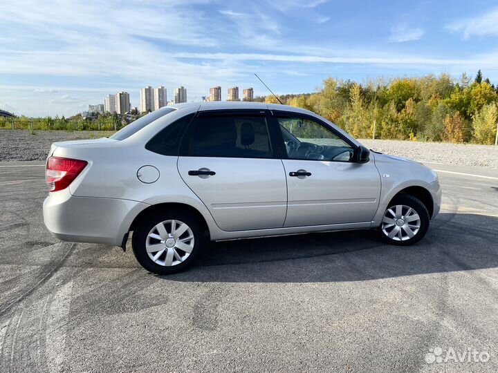 LADA Granta 1.6 МТ, 2017, 118 000 км