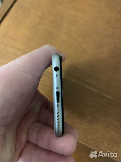 iPhone 6, 32 ГБ
