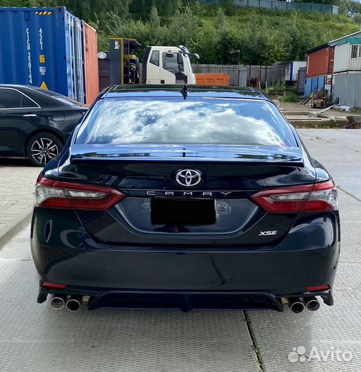 Toyota Camry, 2022