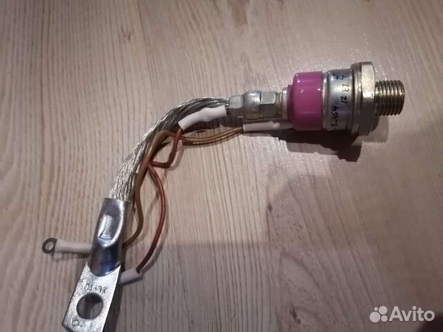 Тиристор тб161-100-8-454