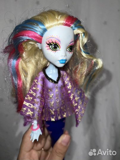 Монстер хай Лагуна и Спектра