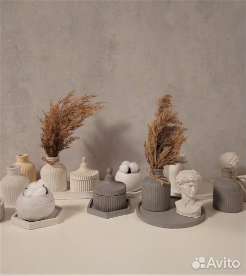 Гипсовые фигуры.Шкатулки.Подсвечники.Бюст Давида