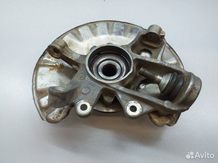 Кулак поворотный задний правый Mercedes-Benz