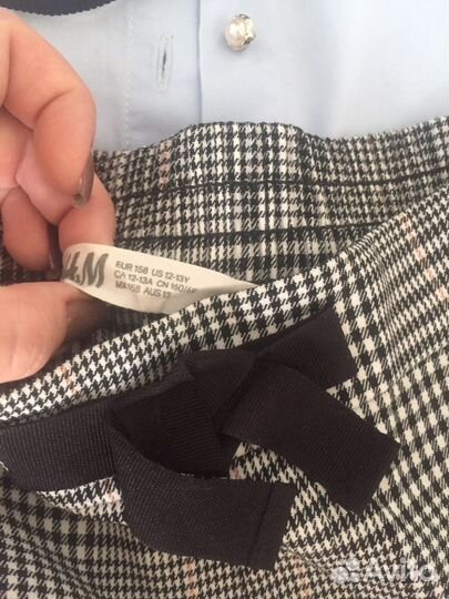 Школьный костюм, брюки, блузка 152