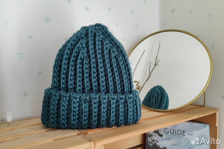Зимняя объемная шапка