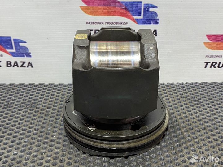 Поршень двс Volvo VNL