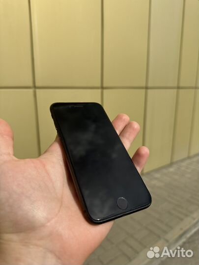 iPhone 8 64gb идеальный