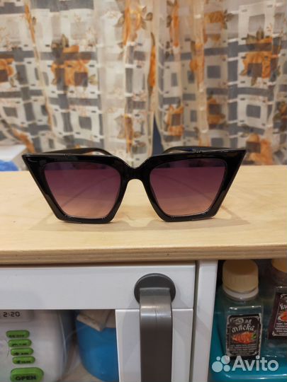 Солнцезащитные очки