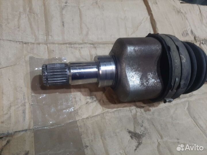 Вал привода Ford 1818934