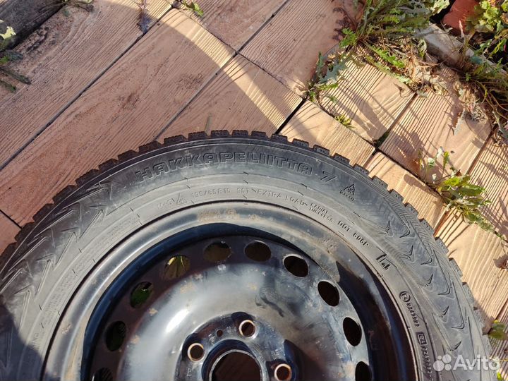 Nokian Tyres Hakkapeliitta 7 195/65 R15 95T