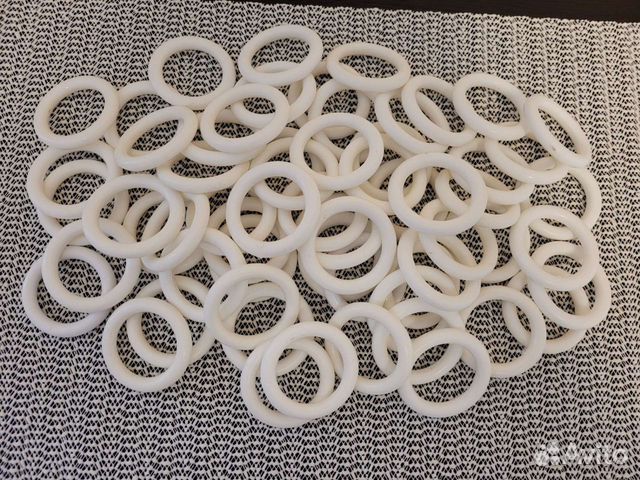 Кольца пластиковые для карниза