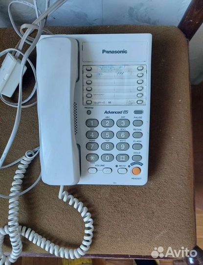 Стационарный телефон panasonic