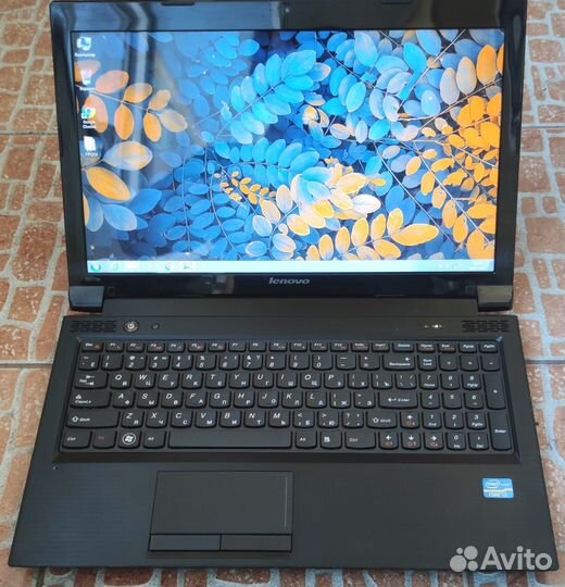 Lenovo отл сост\intel Core i3\HDD 500\акб 3ч