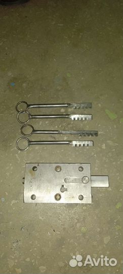 Замок врезной