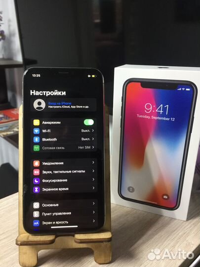iPhone X, 64 ГБ
