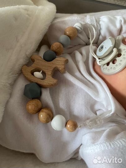 Держатель для пустышки