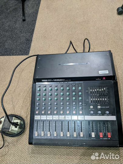Yamaha Активный микшерный пульт