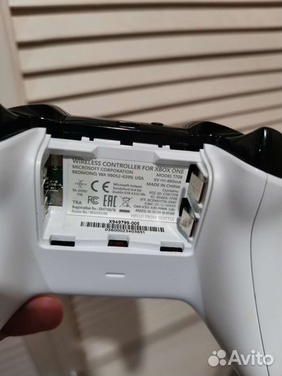 Геймпад xbox one s