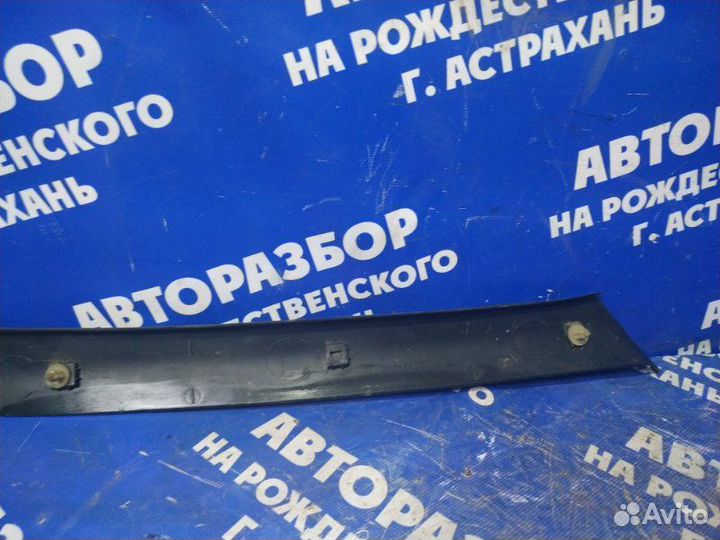 Обшивка стойки лобового стекла Ваз Лада 2110 седан