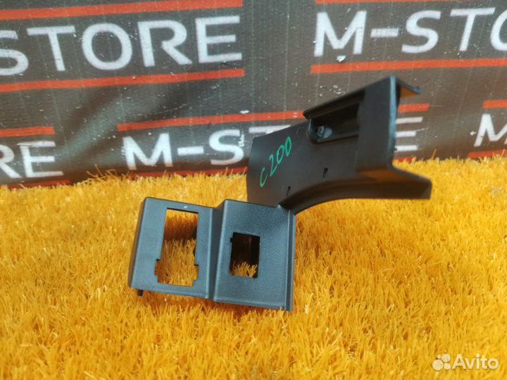 Пластик салона Mercedes-Benz C-Class W204 271.860