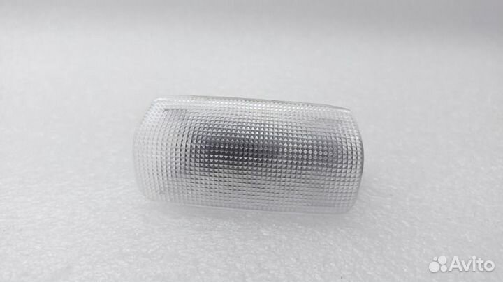 Плафон салонный Toyota Camry XV70 A25afks 2022