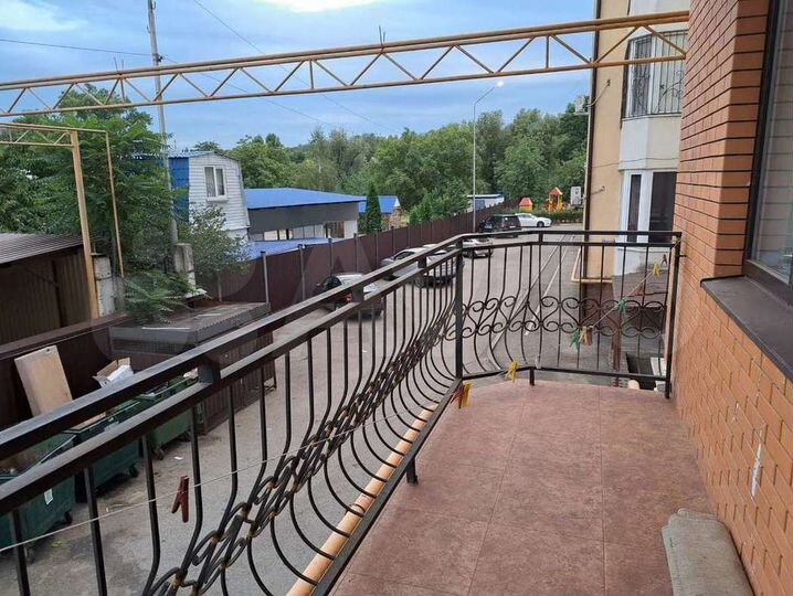 2-к. квартира, 70 м², 2/7 эт.