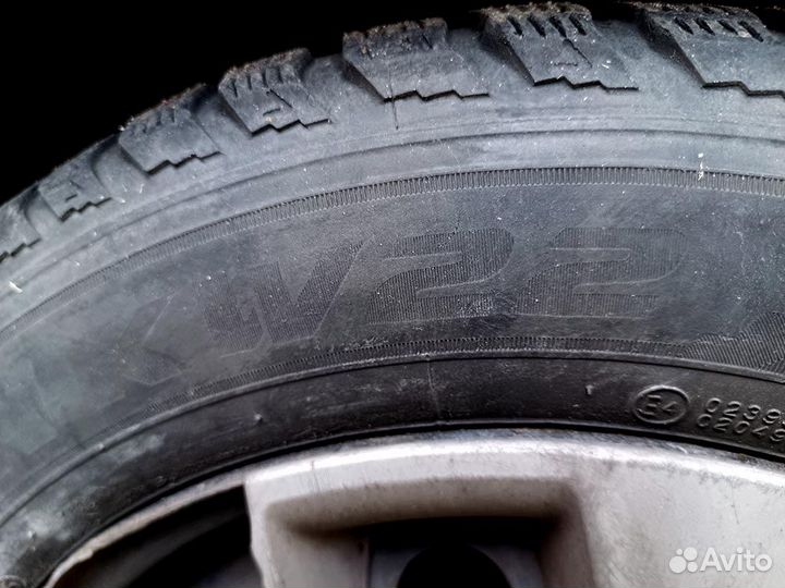 Kumho I'Zen KW22 185/65 R15