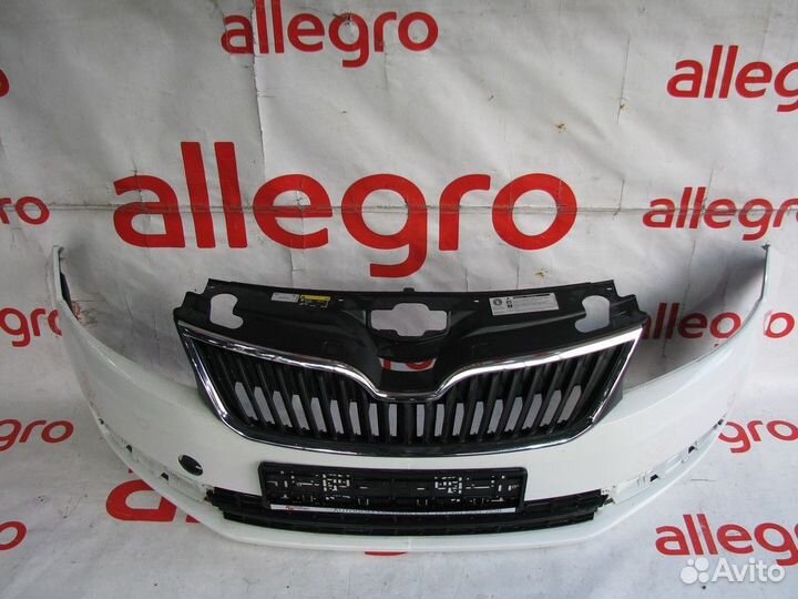 Skoda Rapid бампер передний 2014+