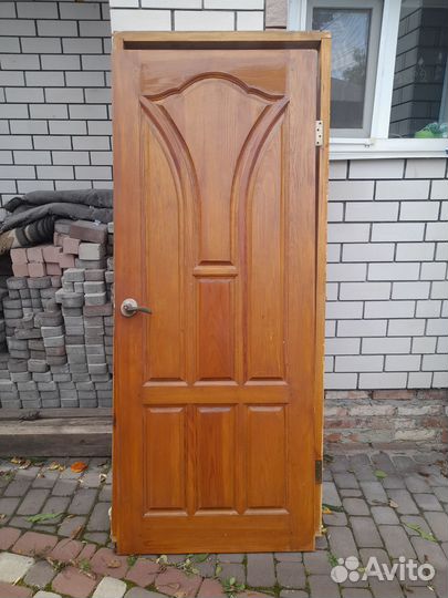 Двери межкомнатные с коробкой деревянные